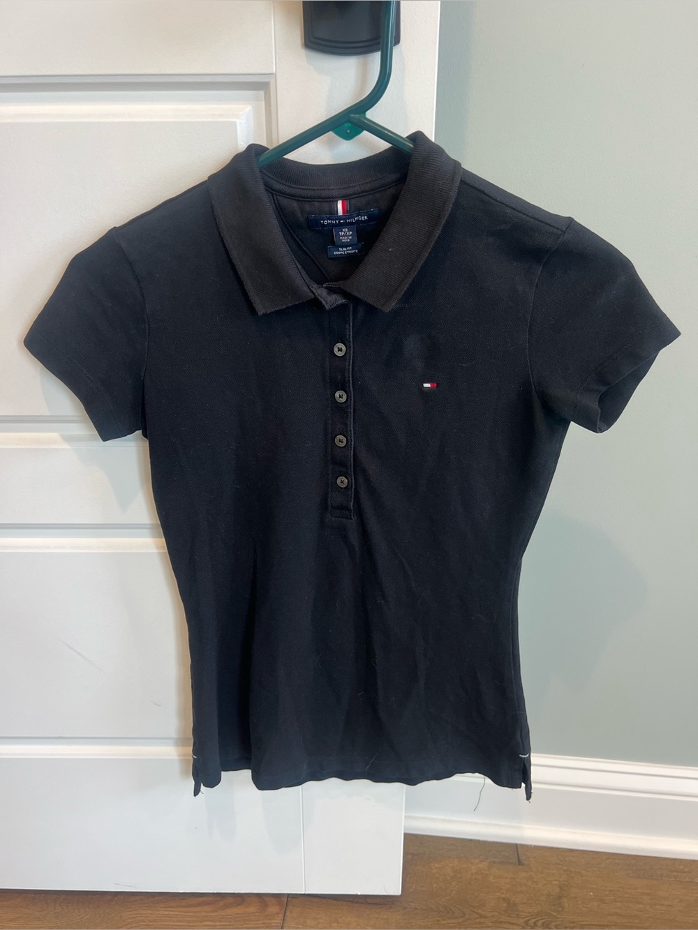 Tommy Hilfiger Women’s Black Short-Sleeve Polo-Size XS